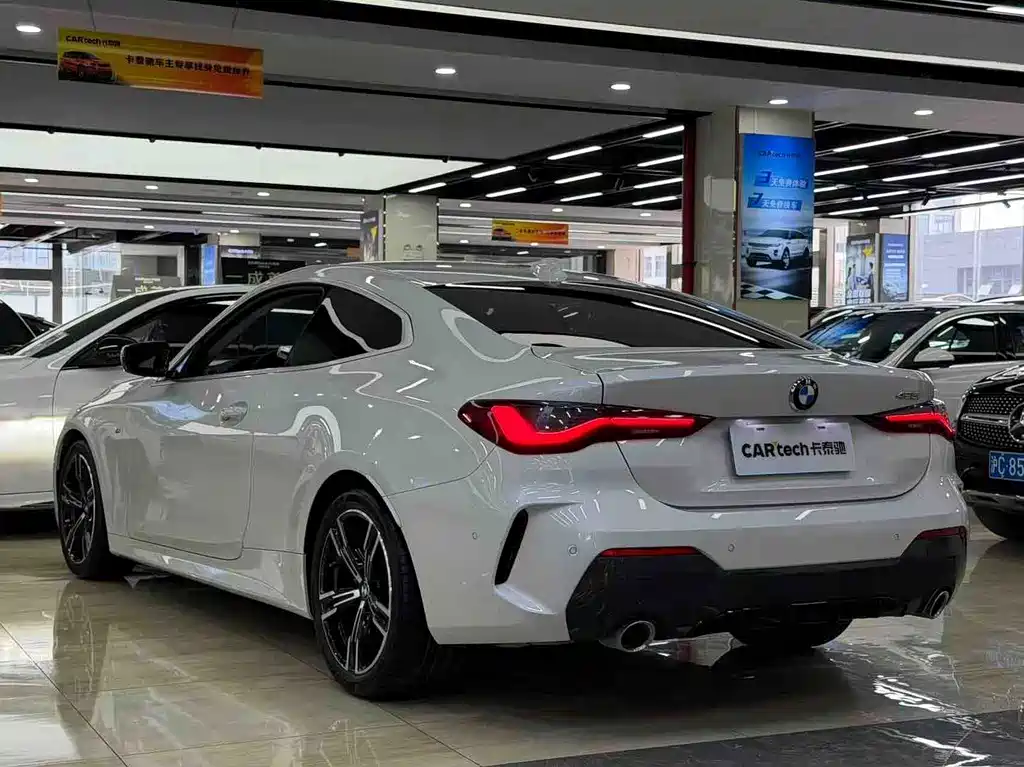 BMW 4 Series — миниатюра 4