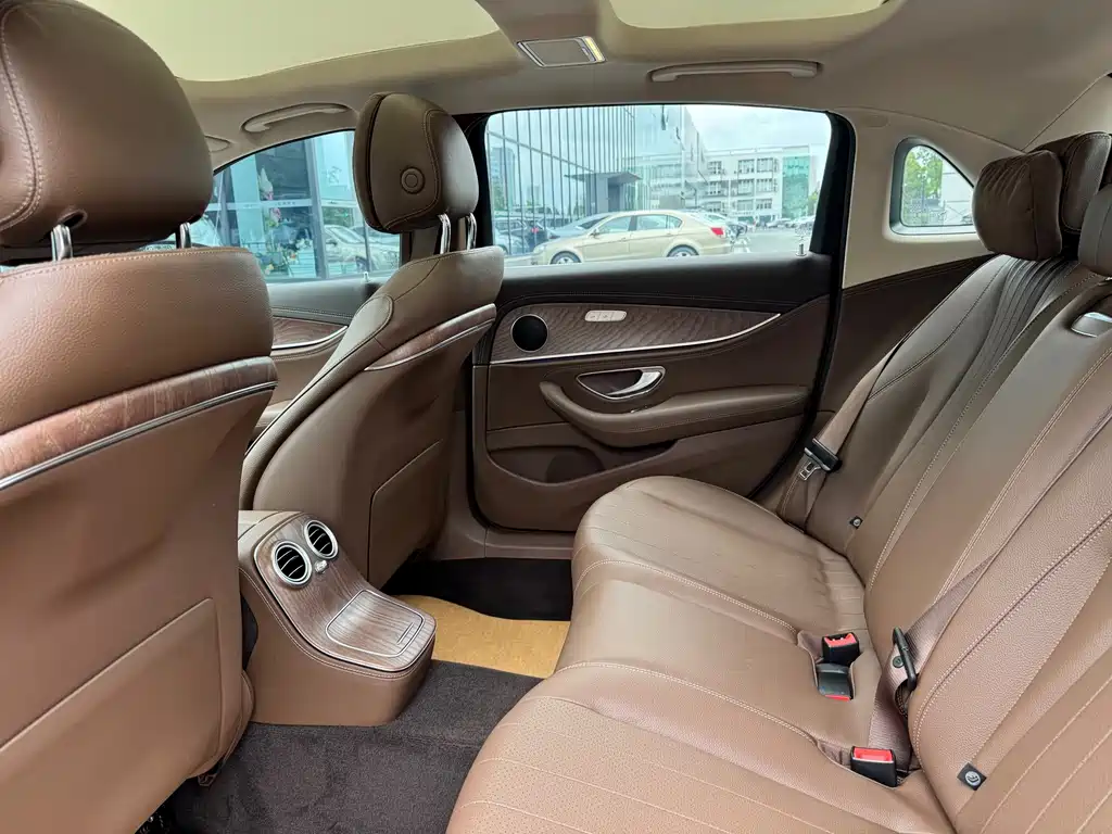 Mercedes-Benz E-Class E 2021 E 300 L Fashion
