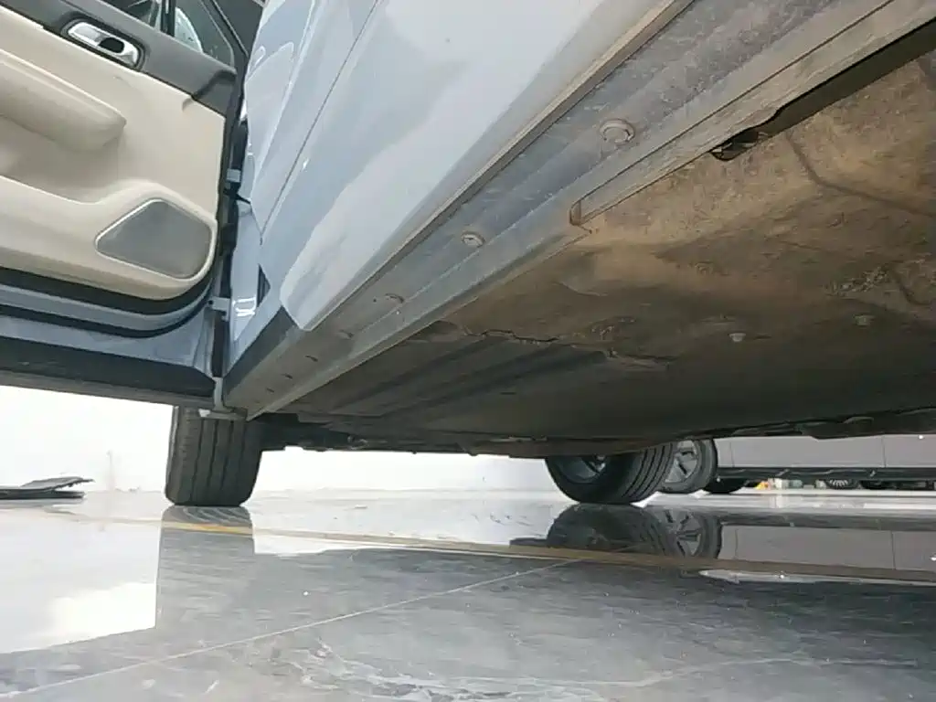 Li Auto Li ONE — миниатюра 22