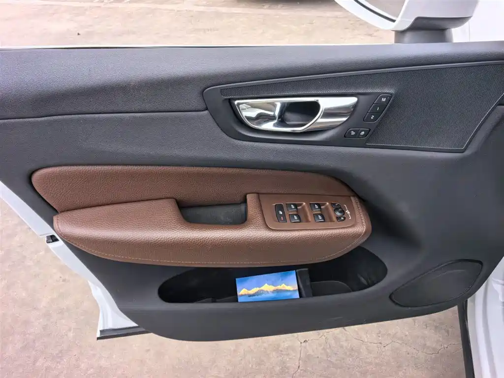 Volvo XC60 2019 T5 VI