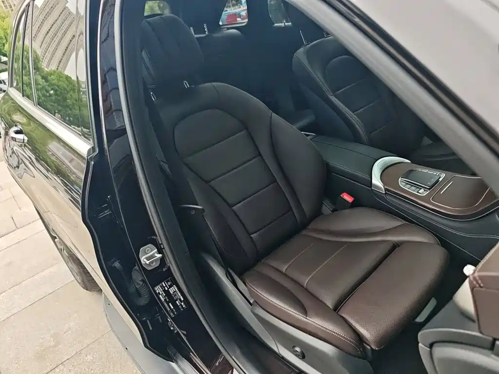 Mercedes-Benz GLC — миниатюра 7