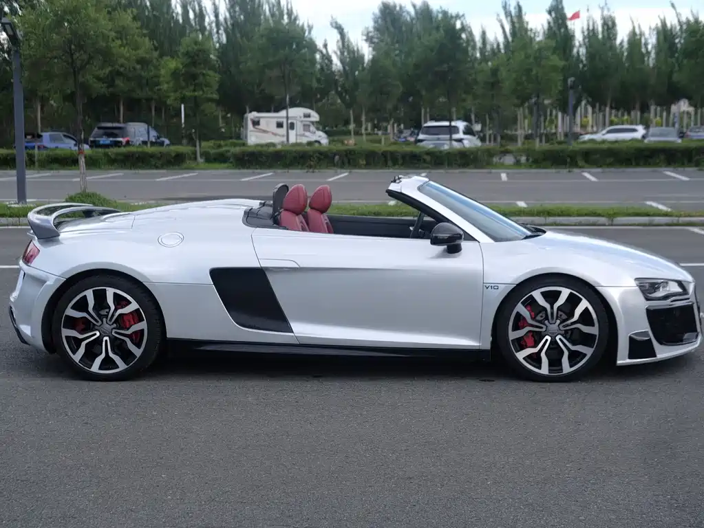 Audi R8 — миниатюра 24