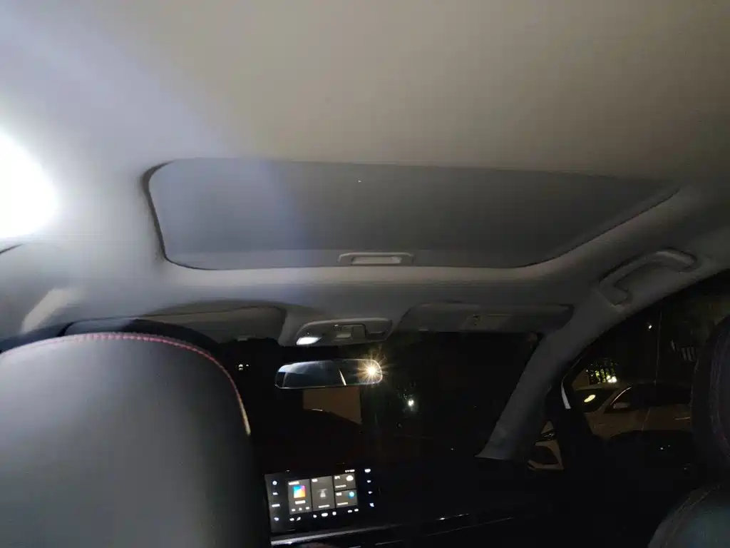 Geely Vision X3 — миниатюра 14