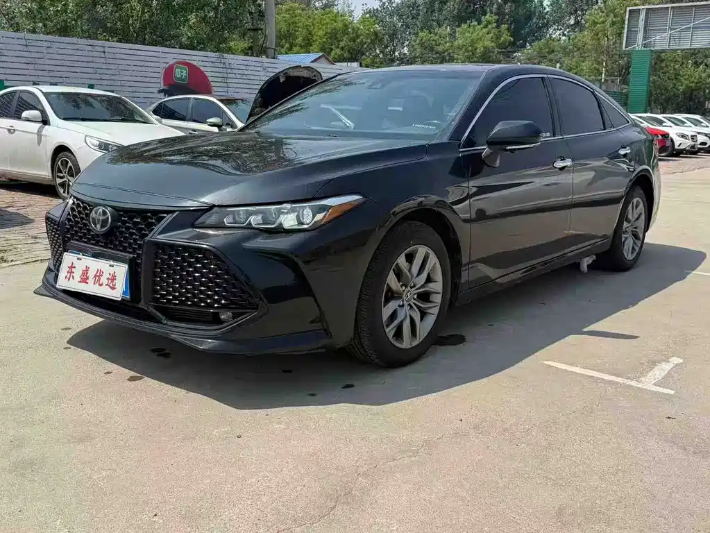 Toyota Avalon 2022