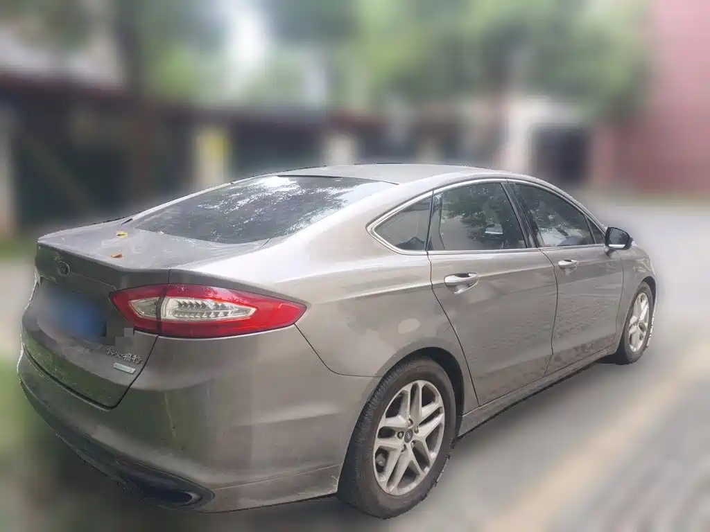 Ford Mondeo — миниатюра 4