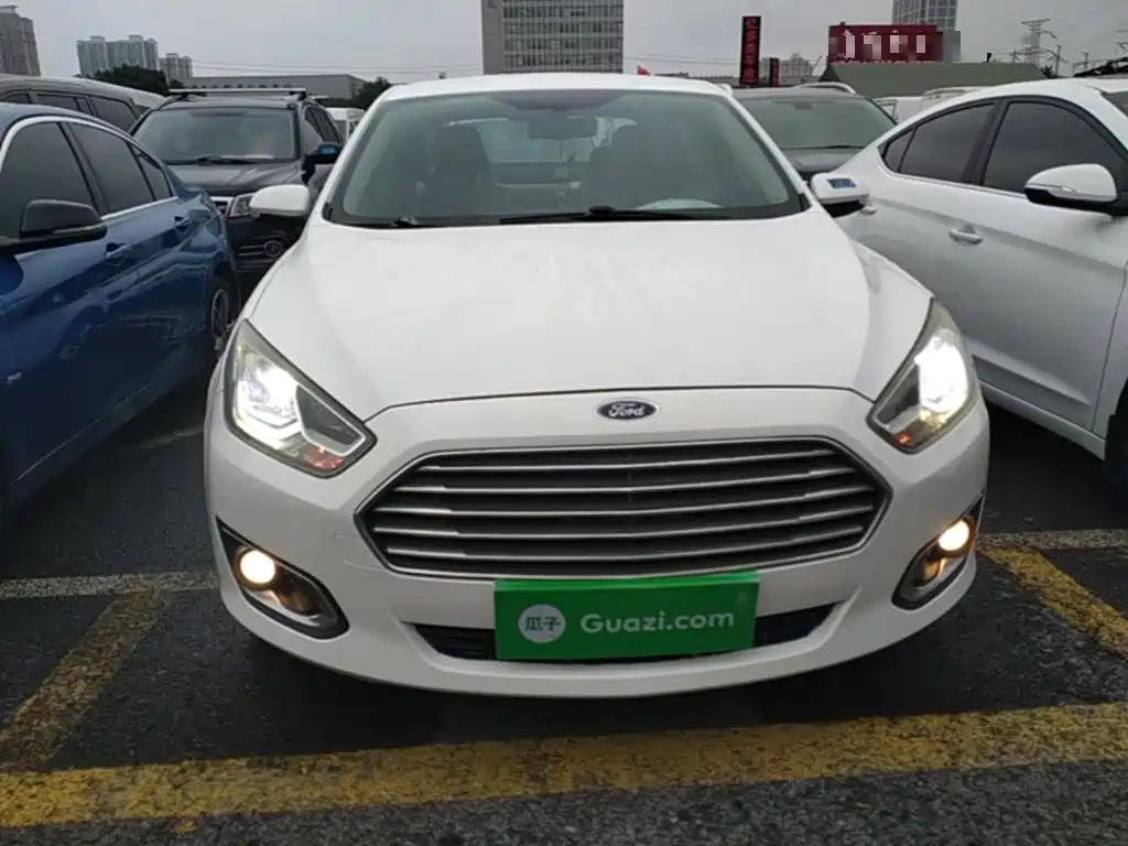 Ford Escort — миниатюра 3