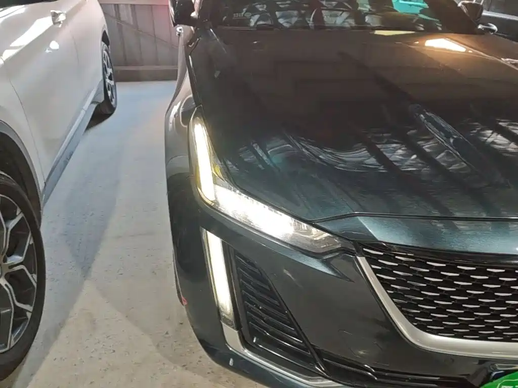 Cadillac CT5 — миниатюра 8