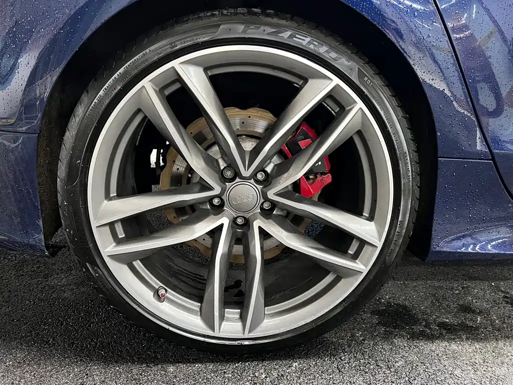 Audi RS 7 — миниатюра 10