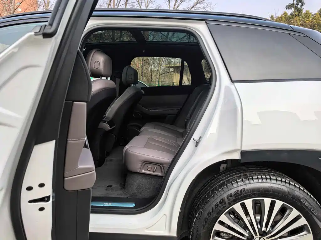 NIO NIO ES7