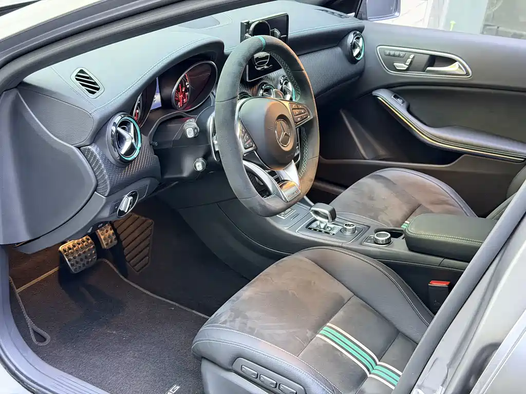 MERCEDES-BENZ A CLASS AMG