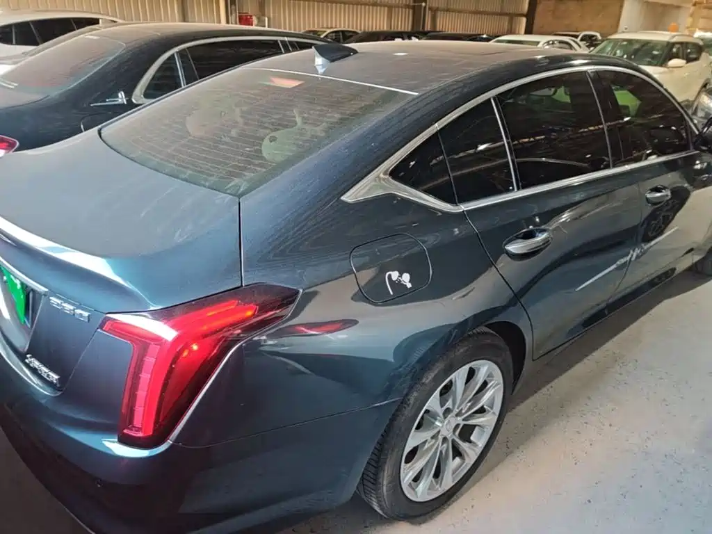 Cadillac CT5 — миниатюра 7