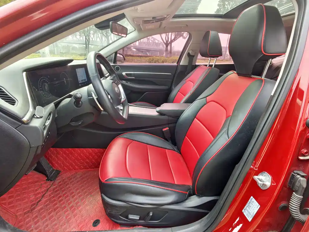 Hyundai Sonata — миниатюра 11