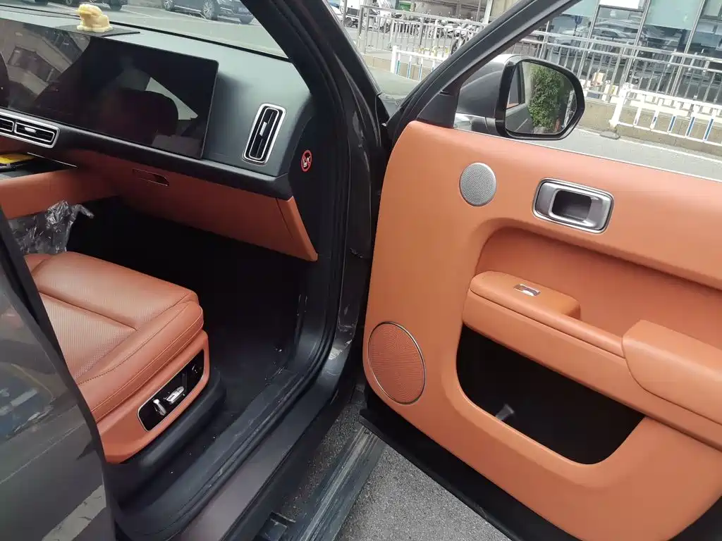 Li Auto Li L9 — миниатюра 18