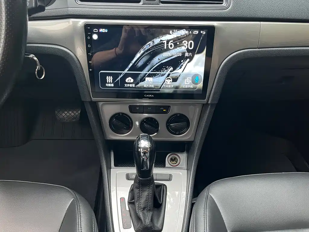 Volkswagen Lavida — миниатюра 11