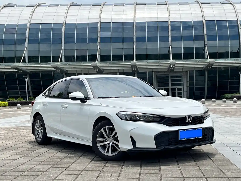 Honda Civic 2026 240TURBO CVT Plus