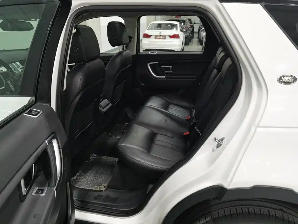 Land Rover Discovery Sport — миниатюра 15