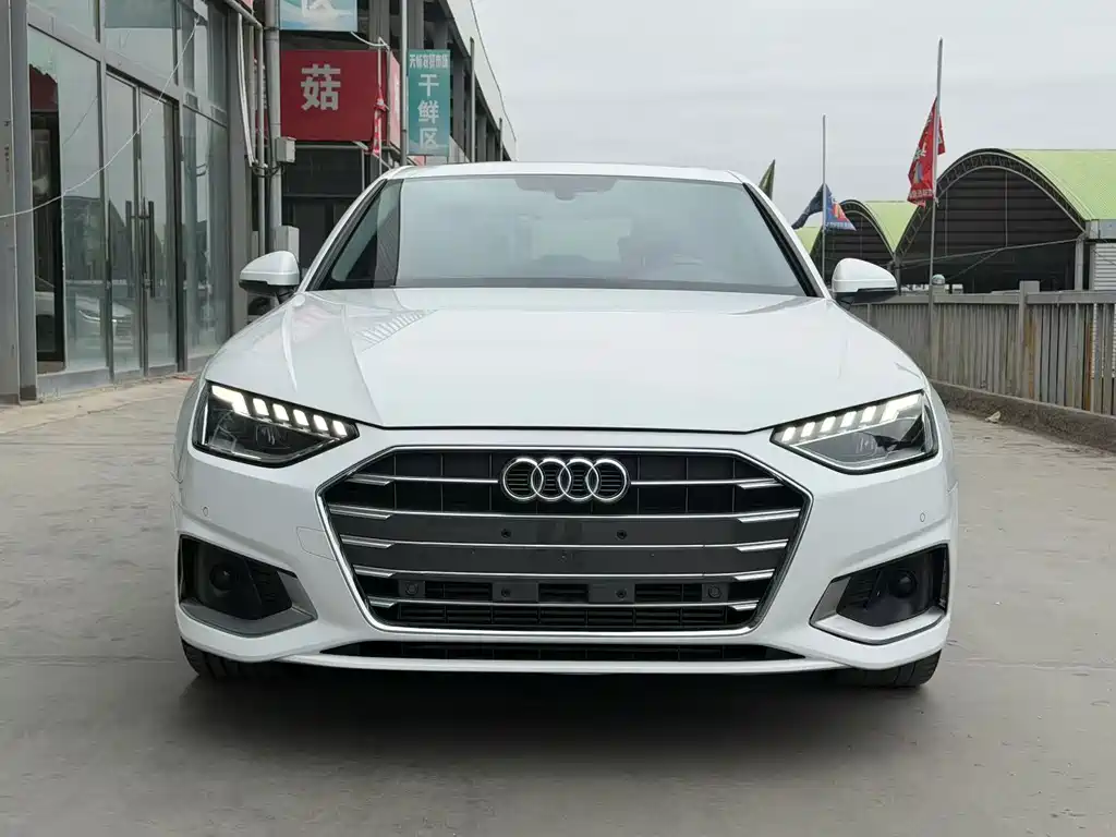 Audi A4L — миниатюра 2