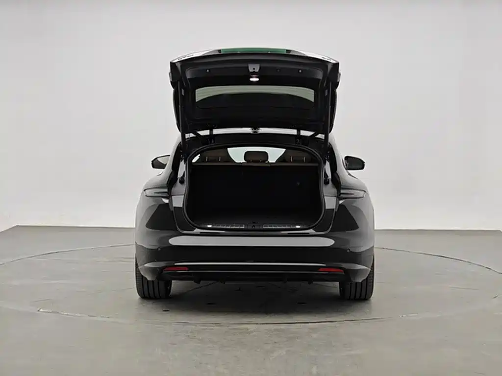 NIO ET5T — миниатюра 8