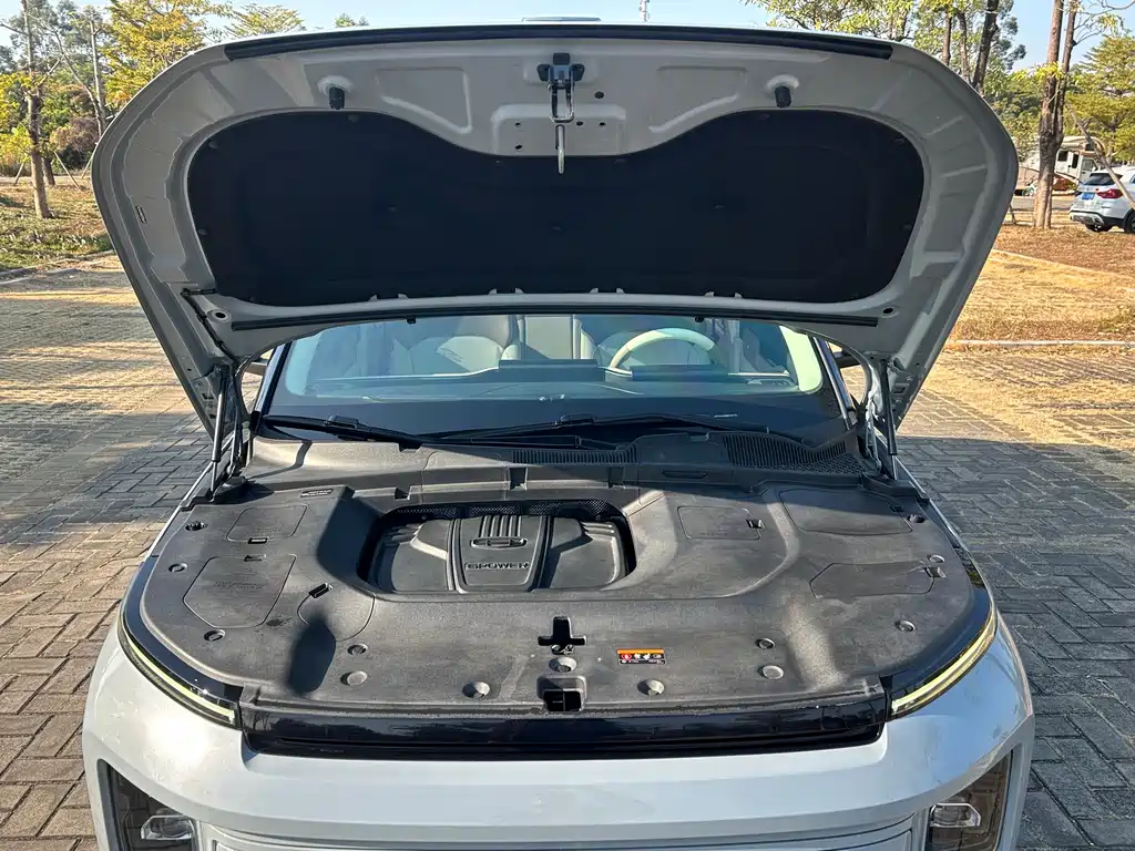 GEELY AUTOMOBILE GEELY ICON