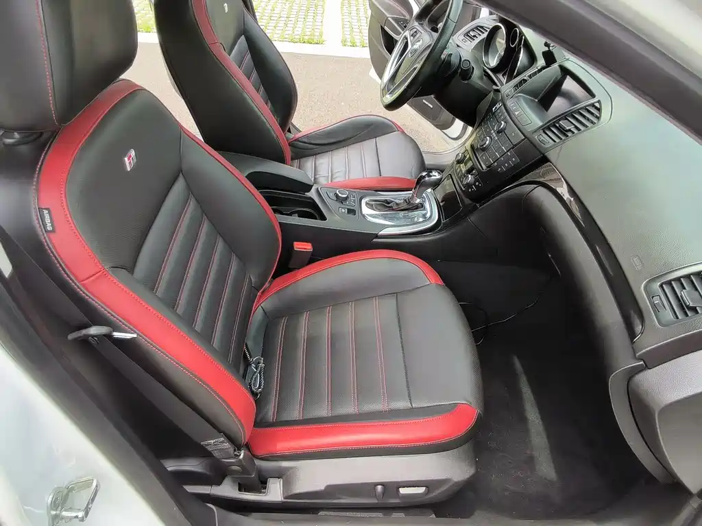Buick Regal 2012 GS 2.0T Sport