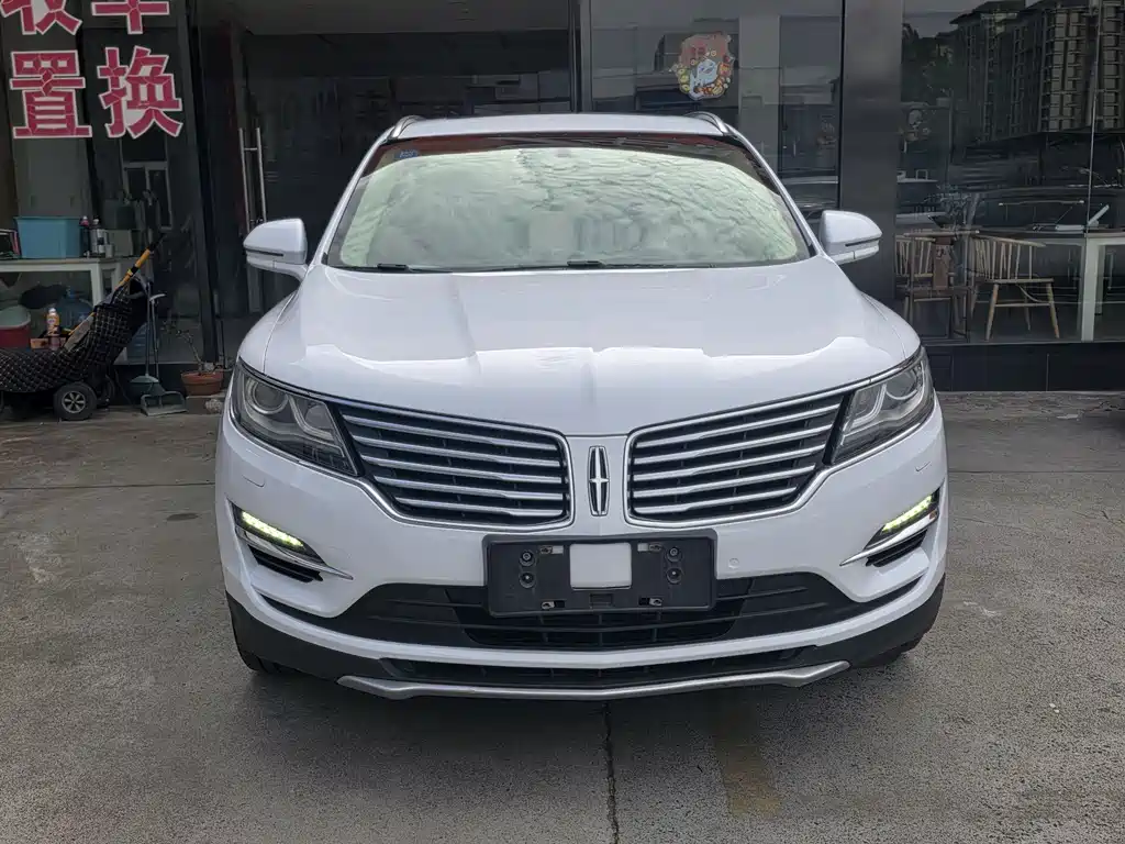 Купить Lincoln MKC