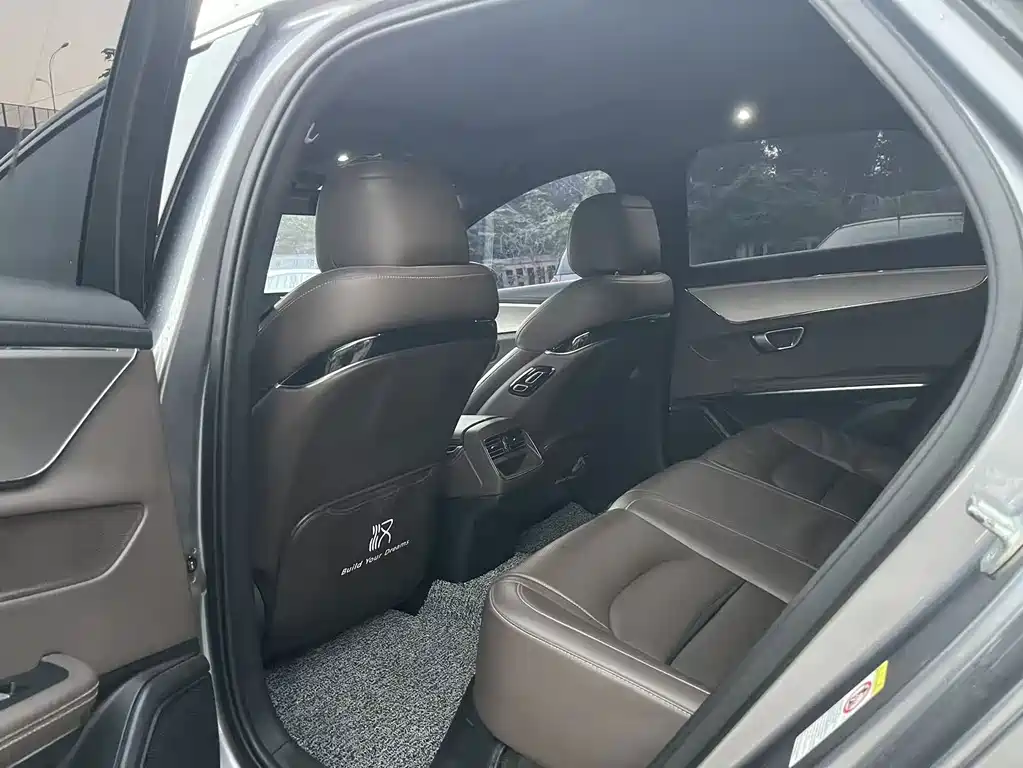 BYD Han — миниатюра 12