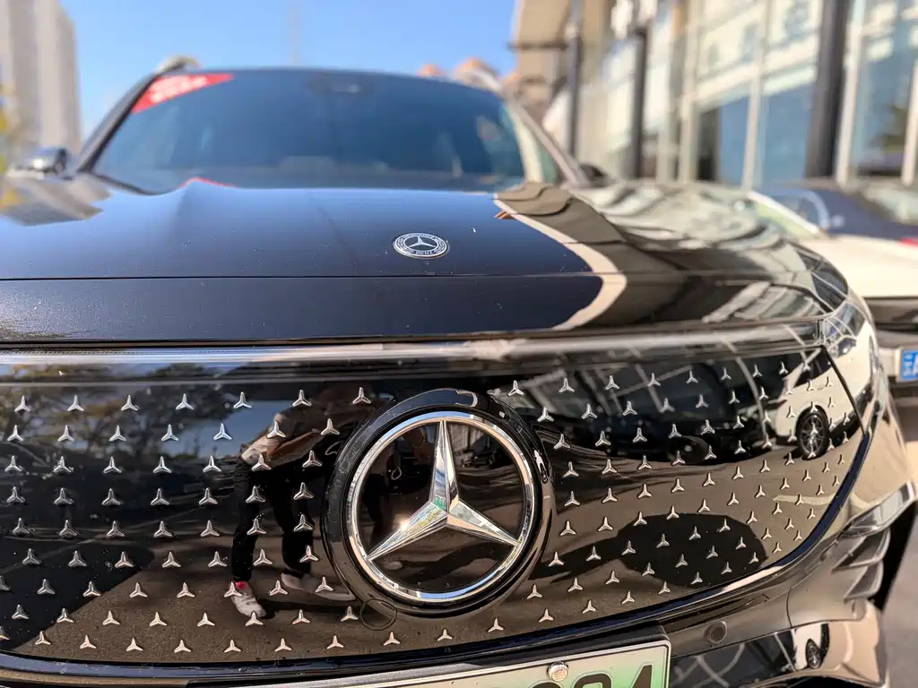 Mercedes-Benz EQB — миниатюра 23