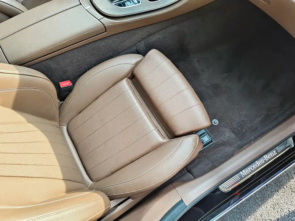 Mercedes-Benz E-Class — миниатюра 25