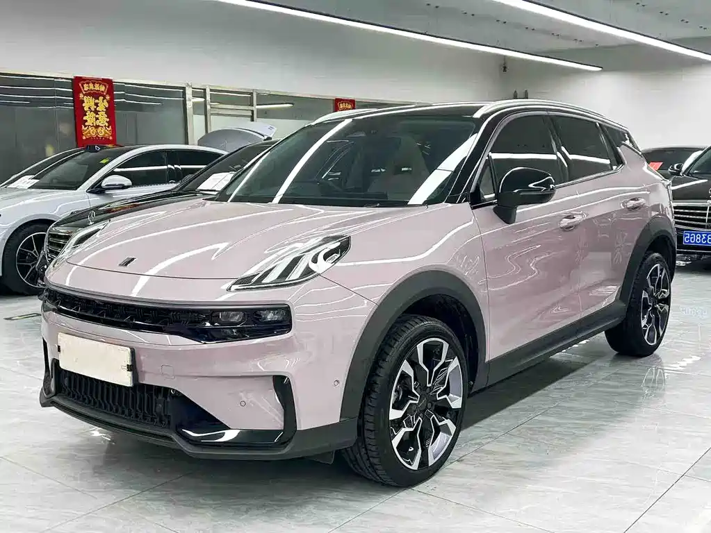 Lynk & Co 06 2023