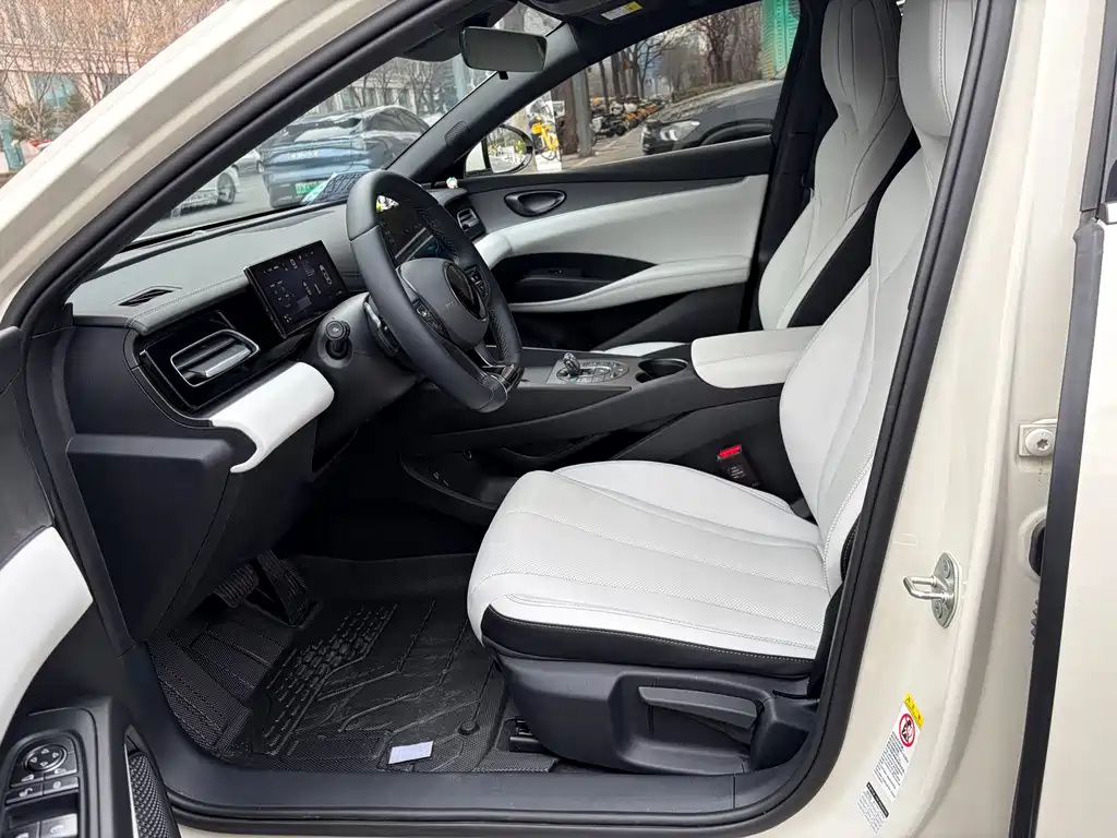 BYD SEAL 06 NEW ENERGY