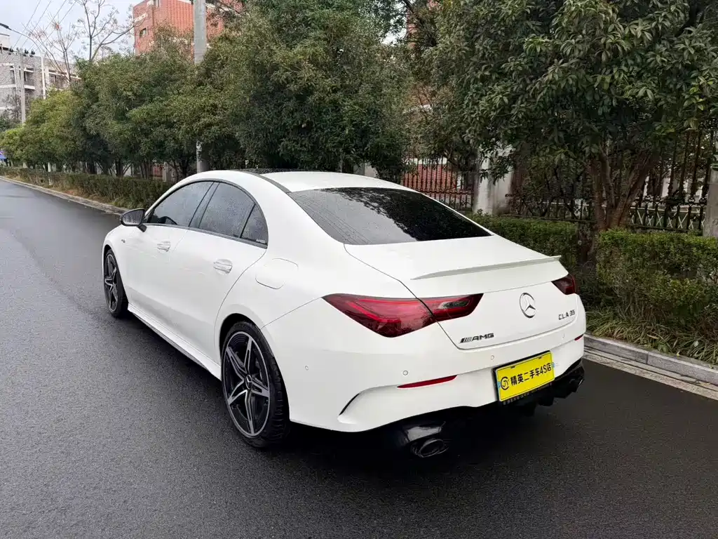 MERCEDES-BENZ CLA AMG