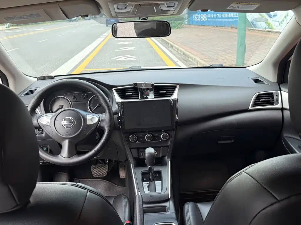 Nissan Sylphy — миниатюра 4