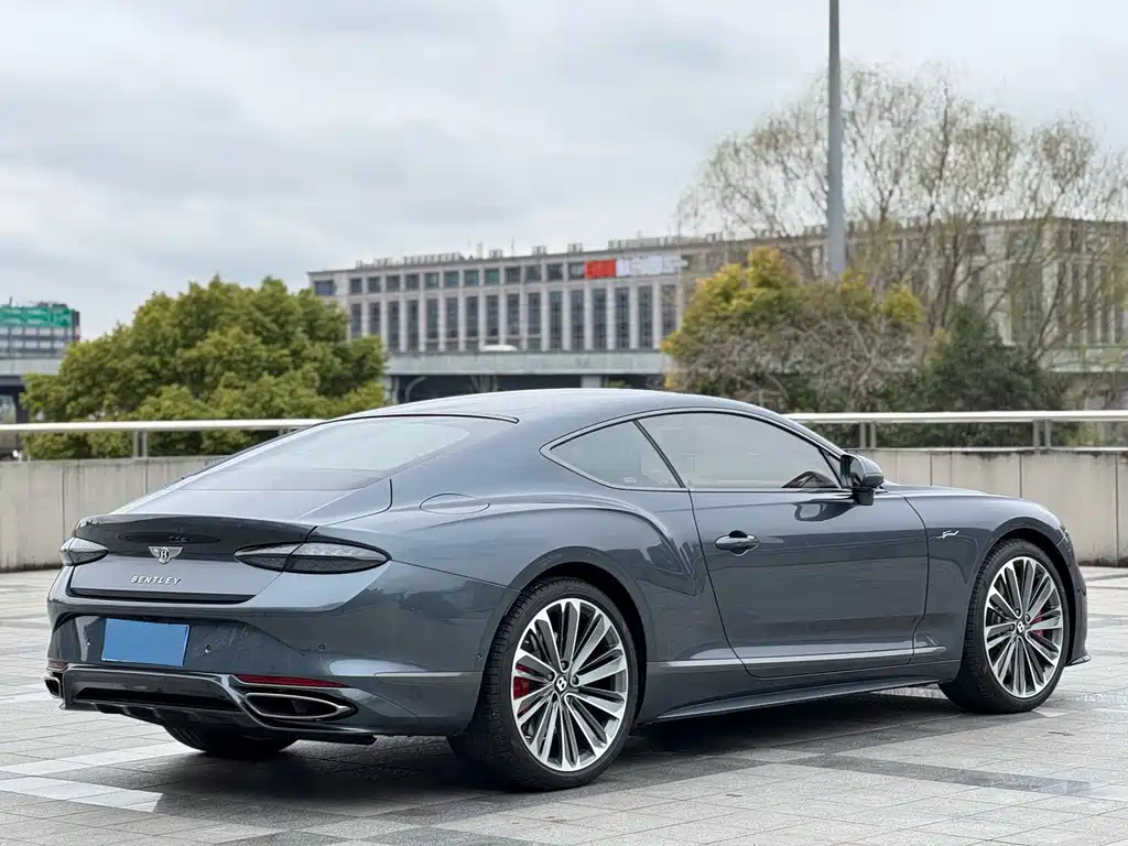 BENTLEY CONTINENTAL PLUG IN HYBRID