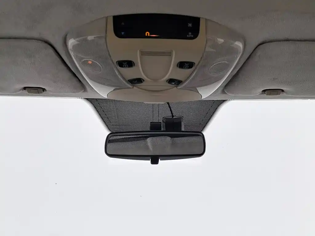 Mercedes-Benz Vito — миниатюра 26