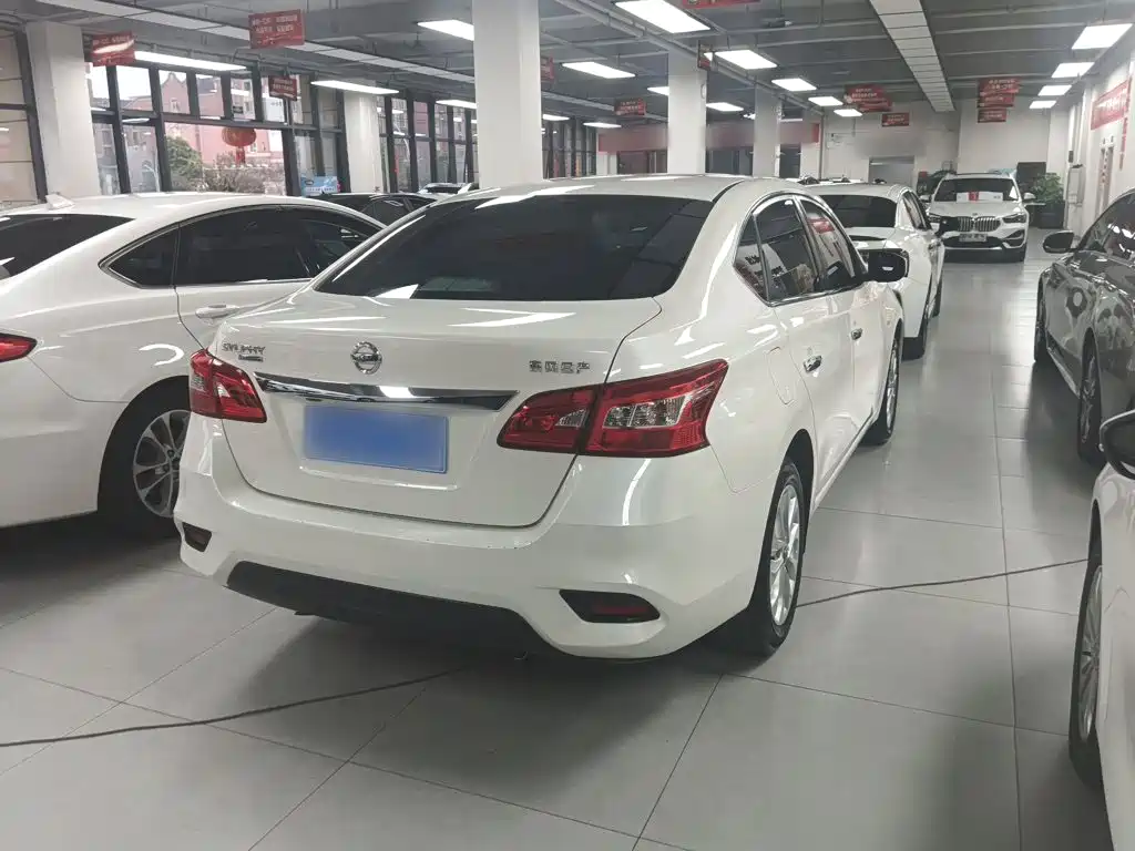 Nissan Sylphy — миниатюра 11