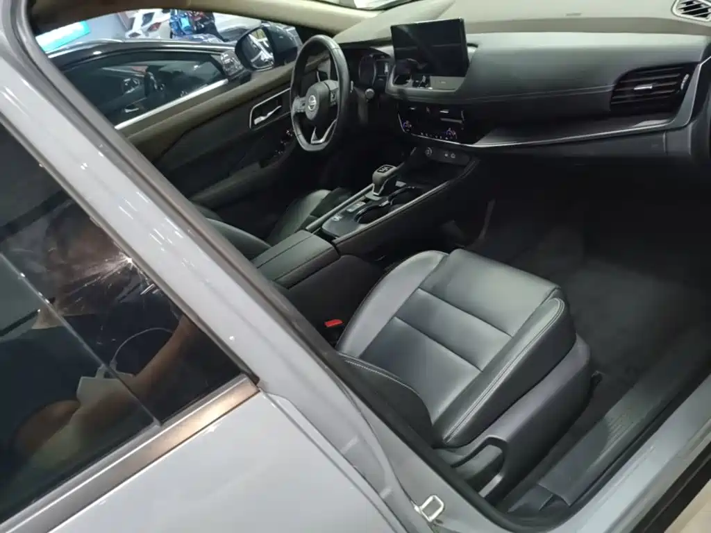 Nissan X-Trail — миниатюра 25