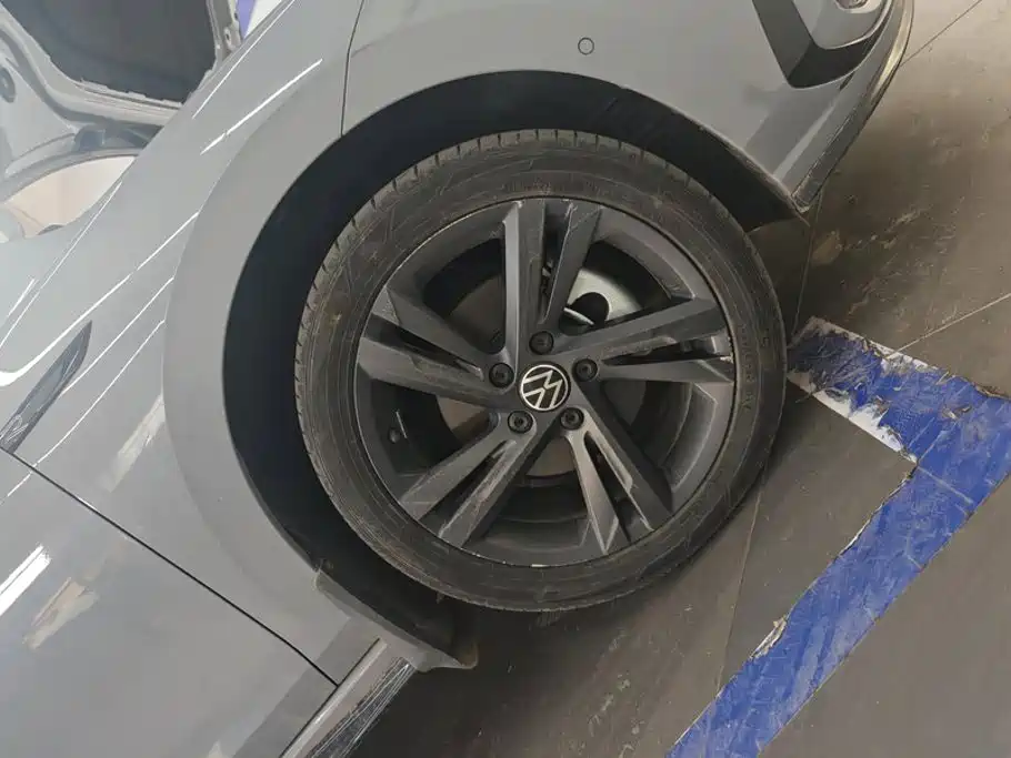 Volkswagen Golf — миниатюра 6