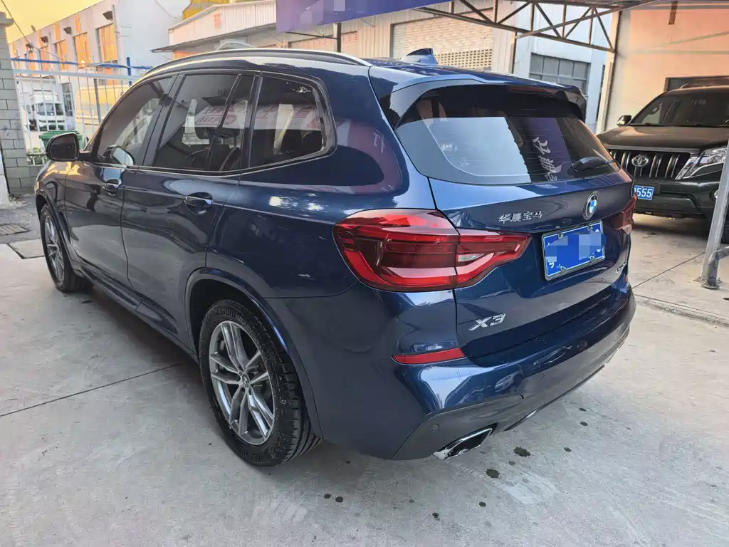 BMW X3 — миниатюра 13