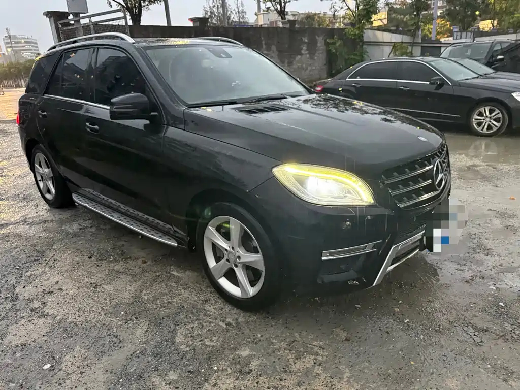 Mercedes-Benz M-Class — миниатюра 3