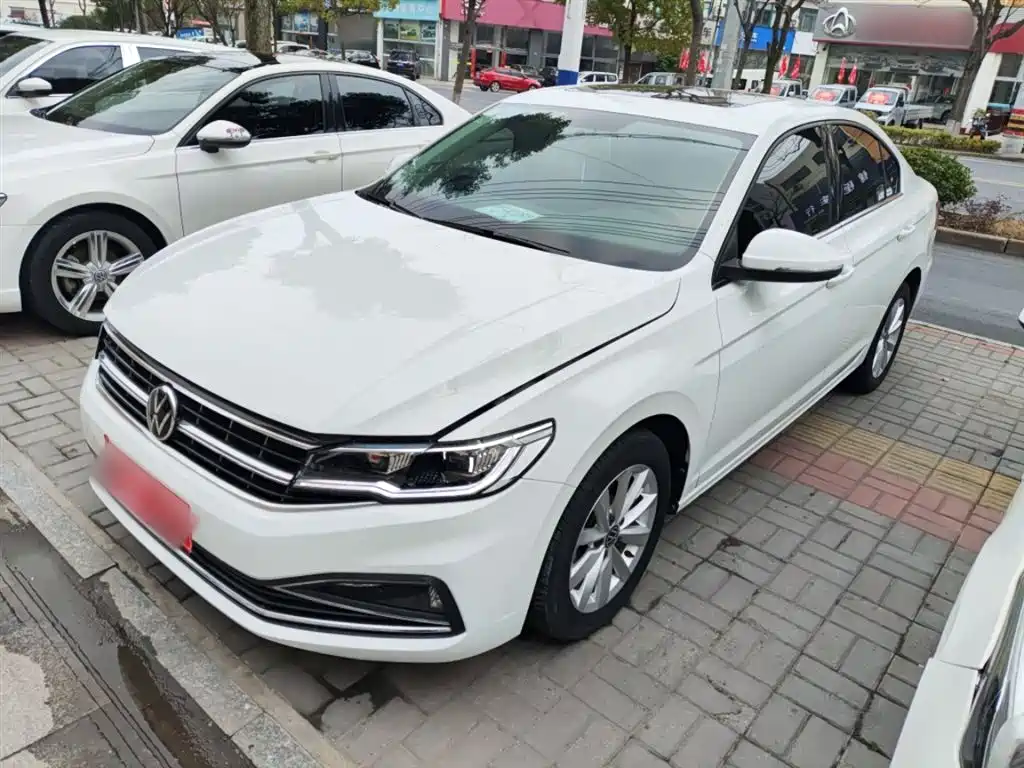 Volkswagen Bora 2021