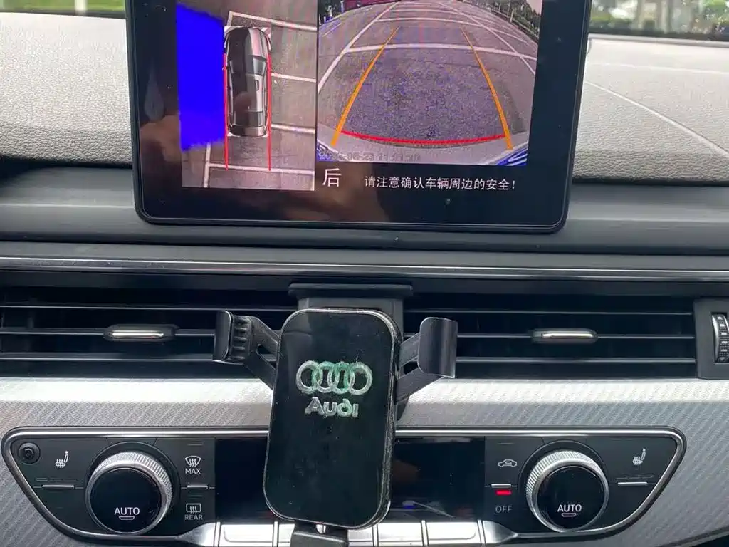 Audi A4L — миниатюра 19