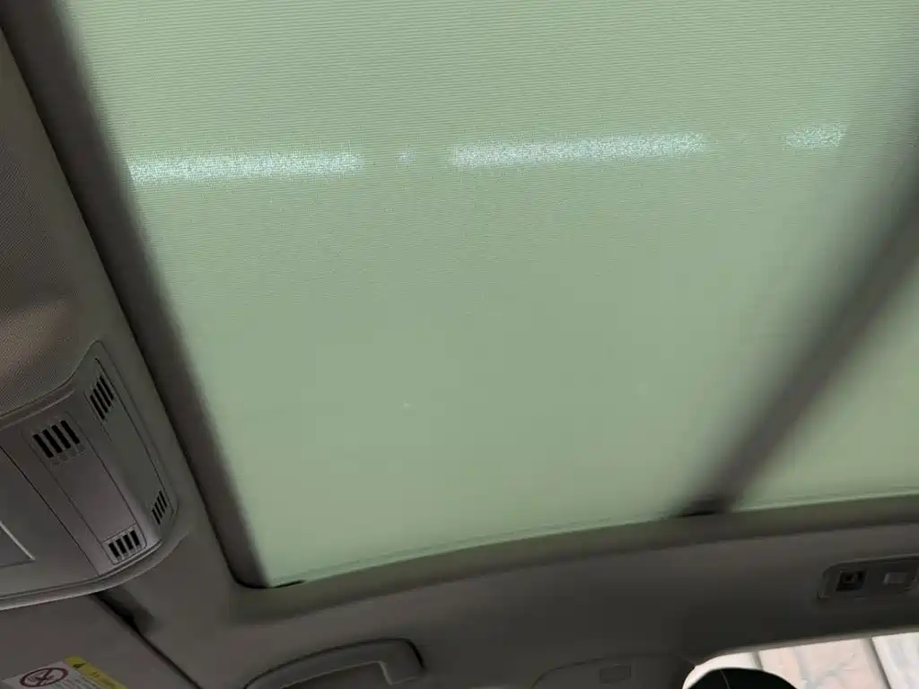 VOLKSWAGEN T ROC EXPLORING SONGS