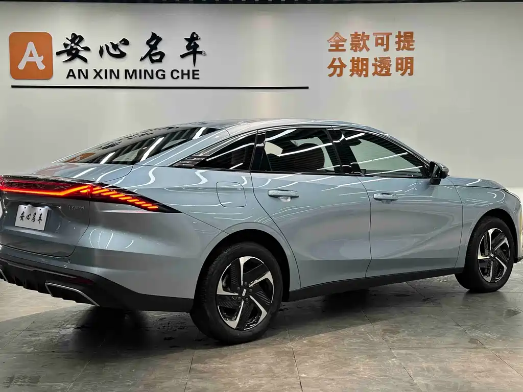 GEELY GALAXY GALAXY L6