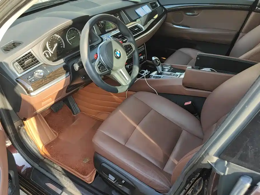 BMW 5 Series GT — миниатюра 9