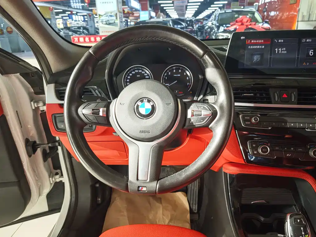 BMW X2 — миниатюра 10
