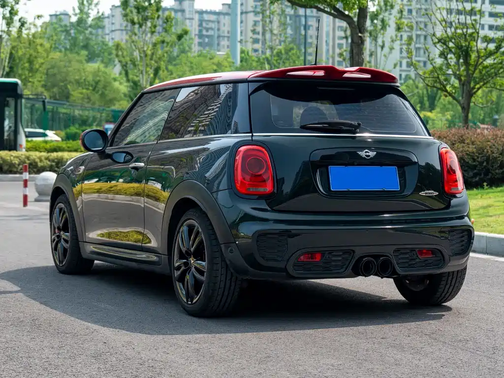 Mini JCW 2017 2.0T JOHN COOPER WORKS