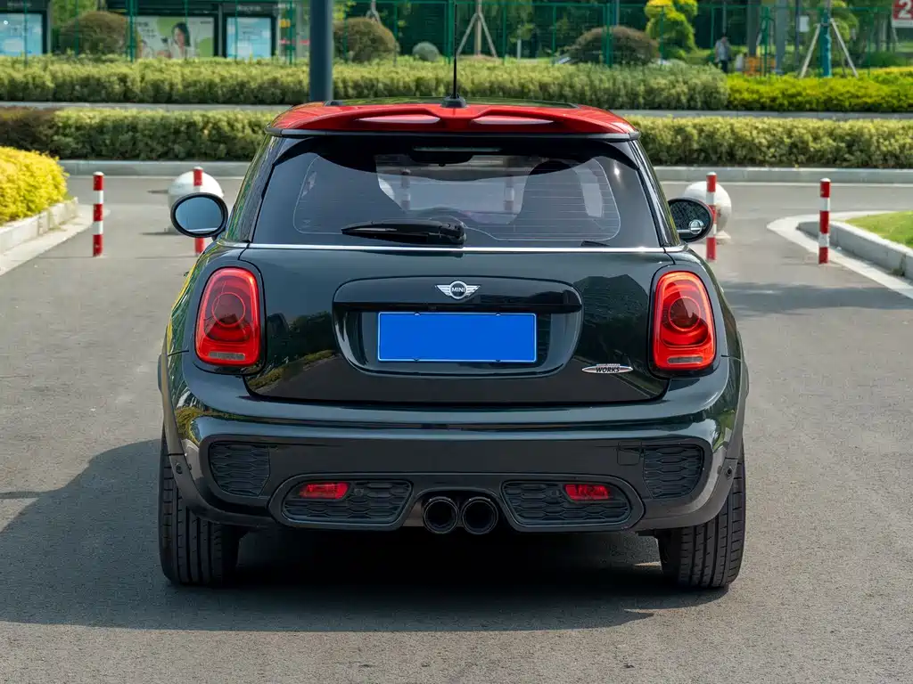 Mini JCW 2017 2.0T JOHN COOPER WORKS