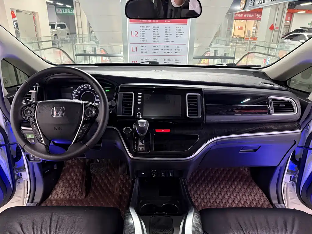 Honda Elysion — миниатюра 5