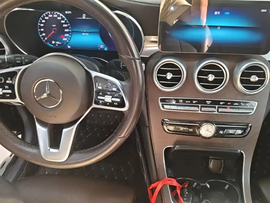 Mercedes-Benz GLC — миниатюра 10