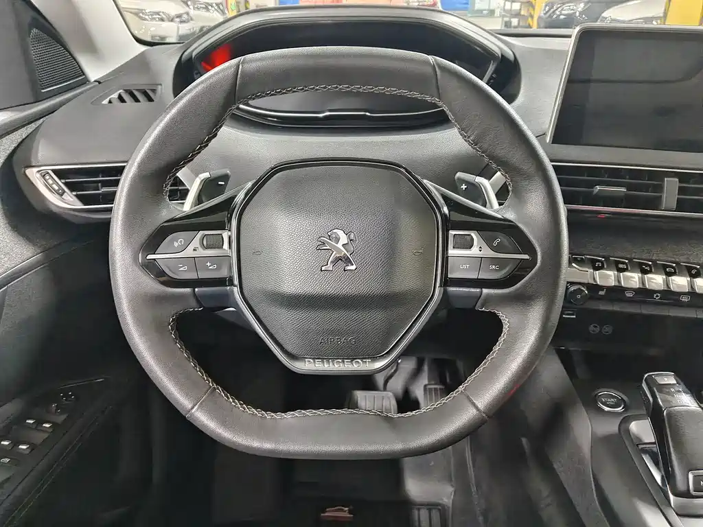 Peugeot 5008 — миниатюра 11